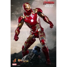 Коллекционная фигура Hot Toys: Marvel: Iron Man (Mark XLIII), (76376)