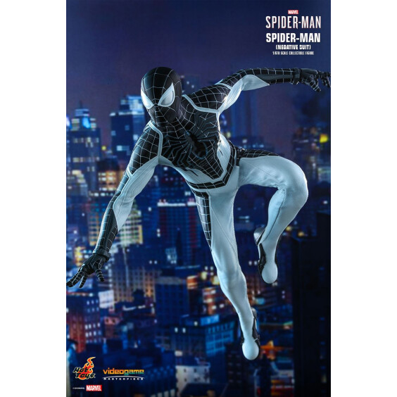 Коллекционная фигура Hot Toys: Spider-man Negative Suit, (82664)