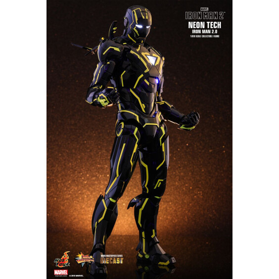 Колекційна фігура Hot Toys: Neon Tech Iron Man 2.0, (89758)